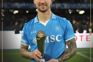 闪击米兰！官方：波利塔诺当选那不勒斯2-1米兰全场最佳球员