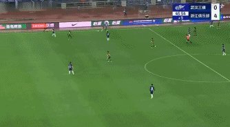 1743168990357050076.gif 王钰栋.gif