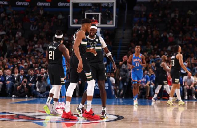 开云体育下载网址-休赛期缺少侵略性?稳字当头才是雄鹿的选择